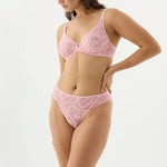 model:Model wears 14C bra and L briefs